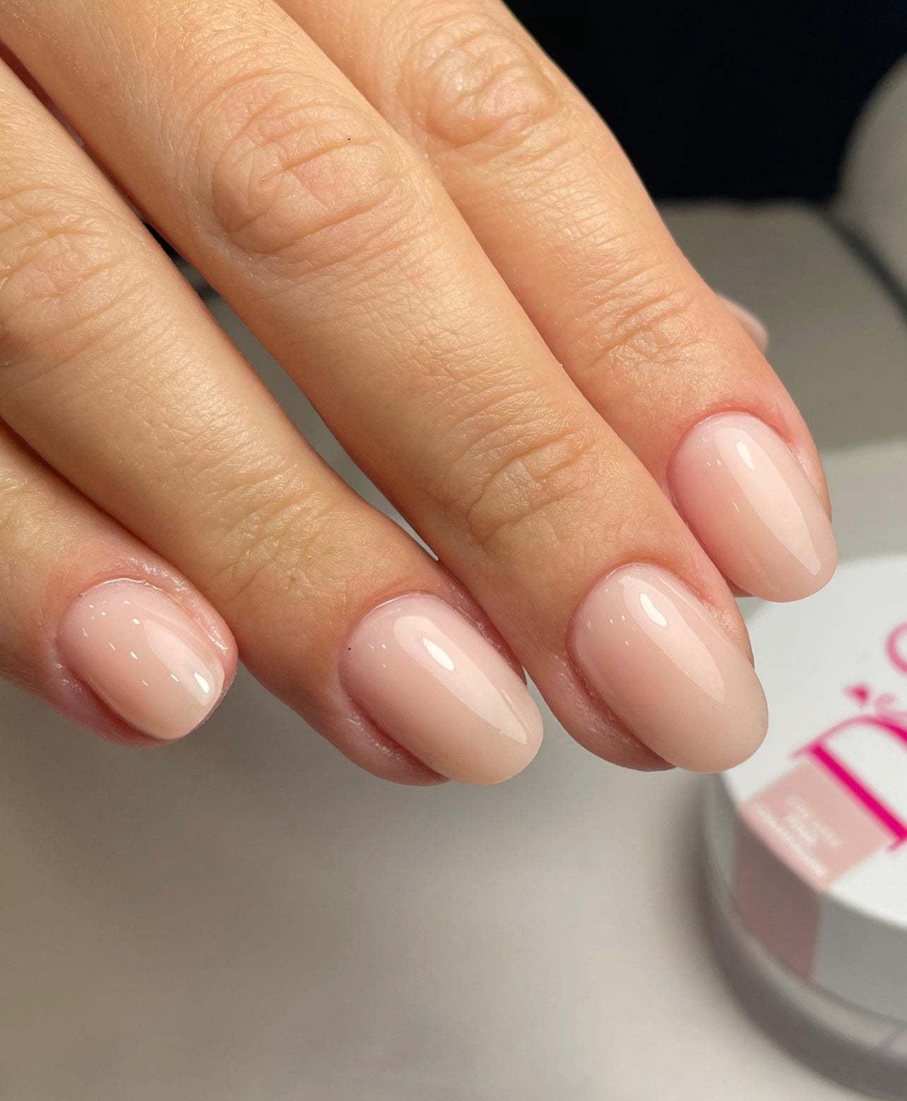 Creamy gel pink champagne
