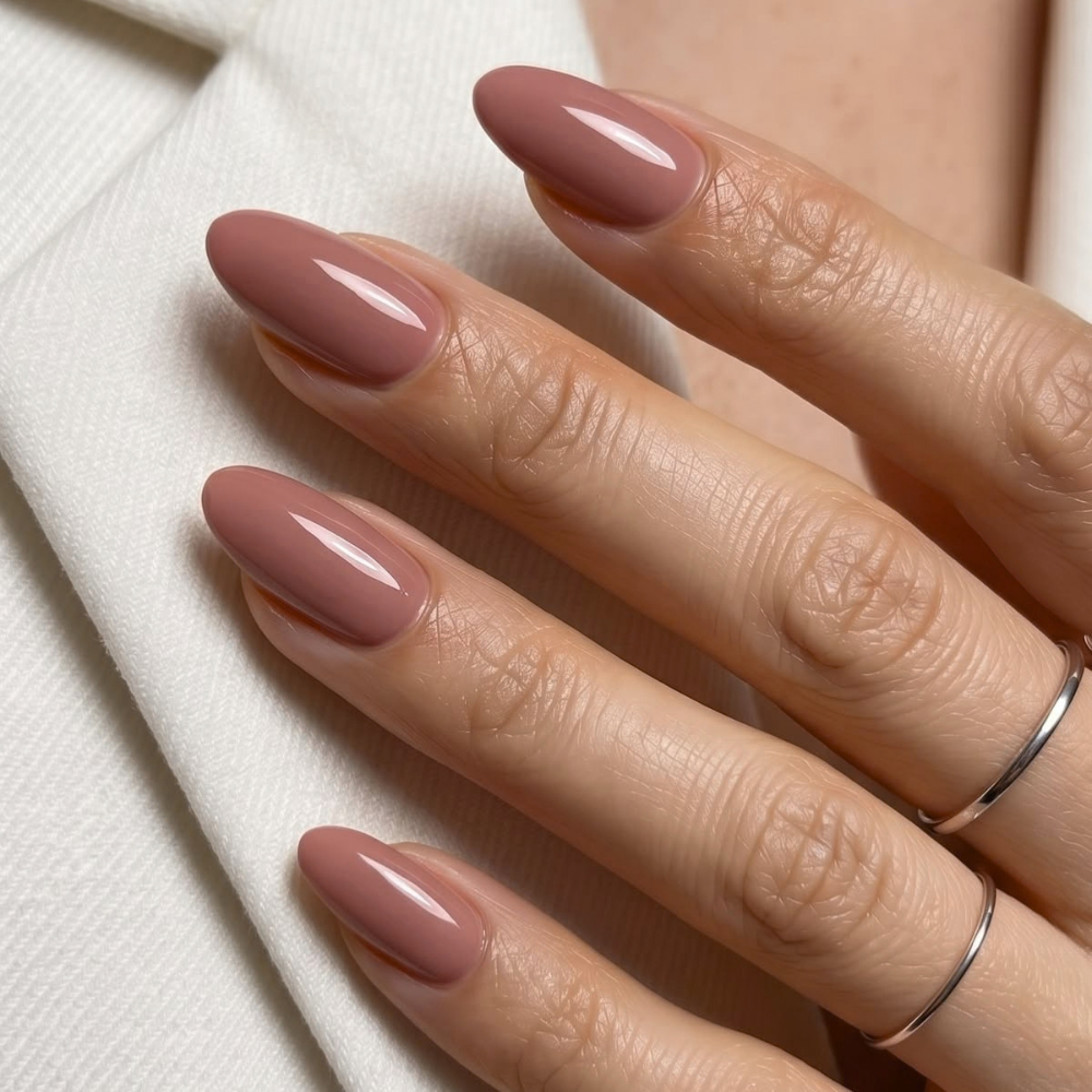 celine-mnicure-mandorla-diva-nails-builder-gel-iconica-color-carne